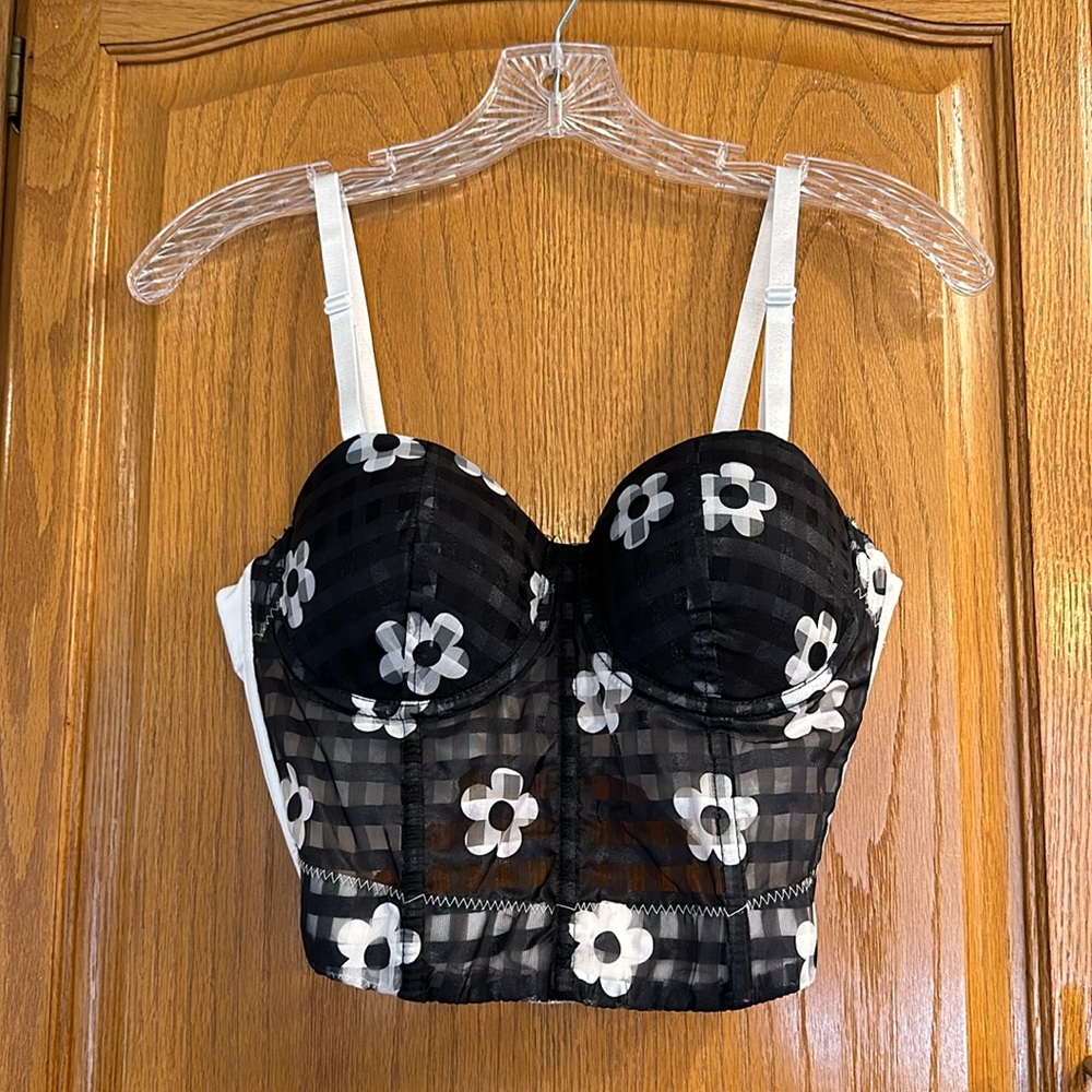 Never worn before cute Daisy Corset! Size M